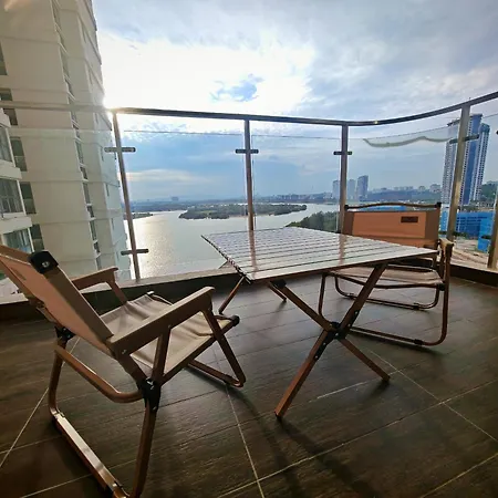 Seaview Sweethome暖居 Royal Strand Johor Bahru Luaran gambar